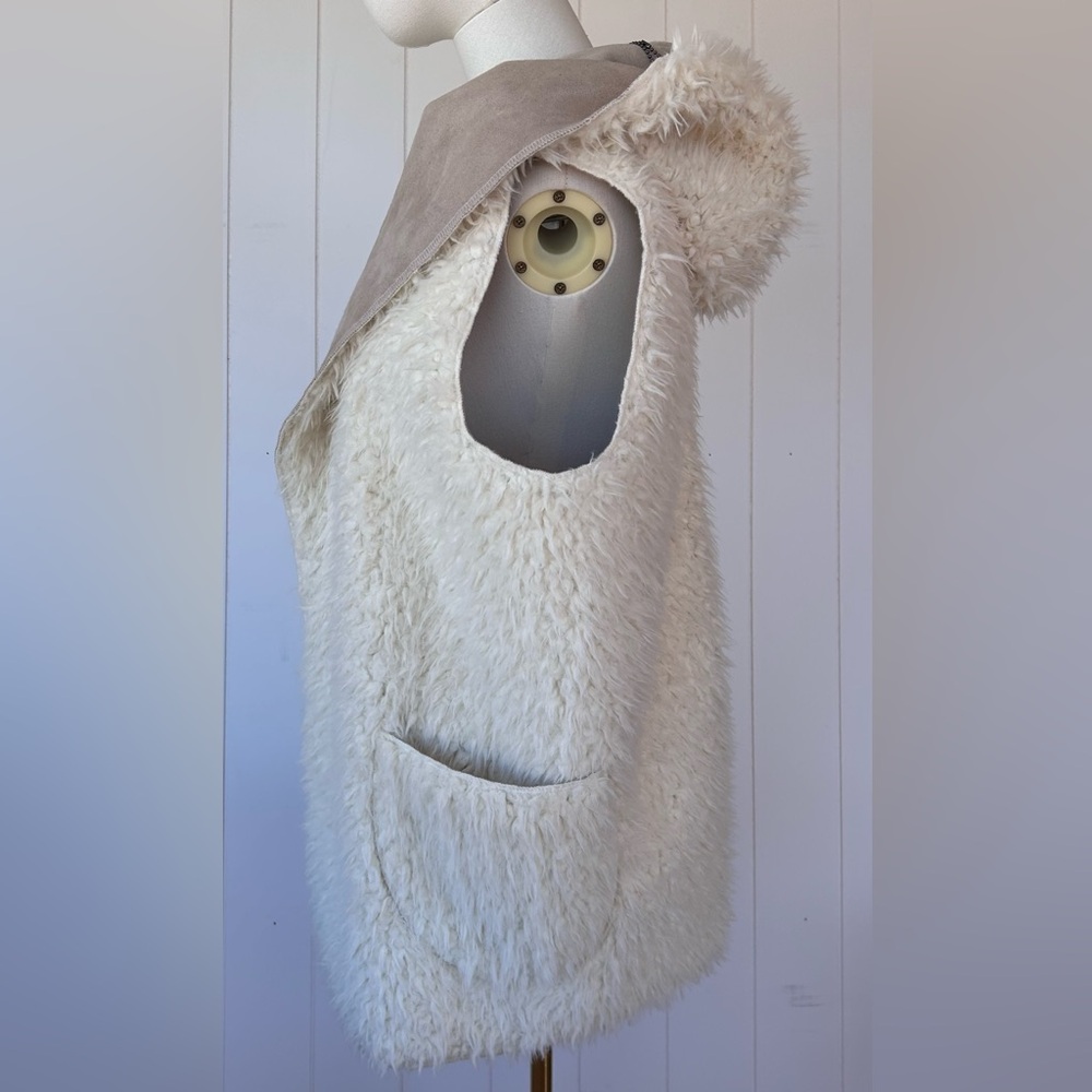 Evil Twin Women’s Shearling Furry‎ Hooded Vest Wool Blend Size Medium